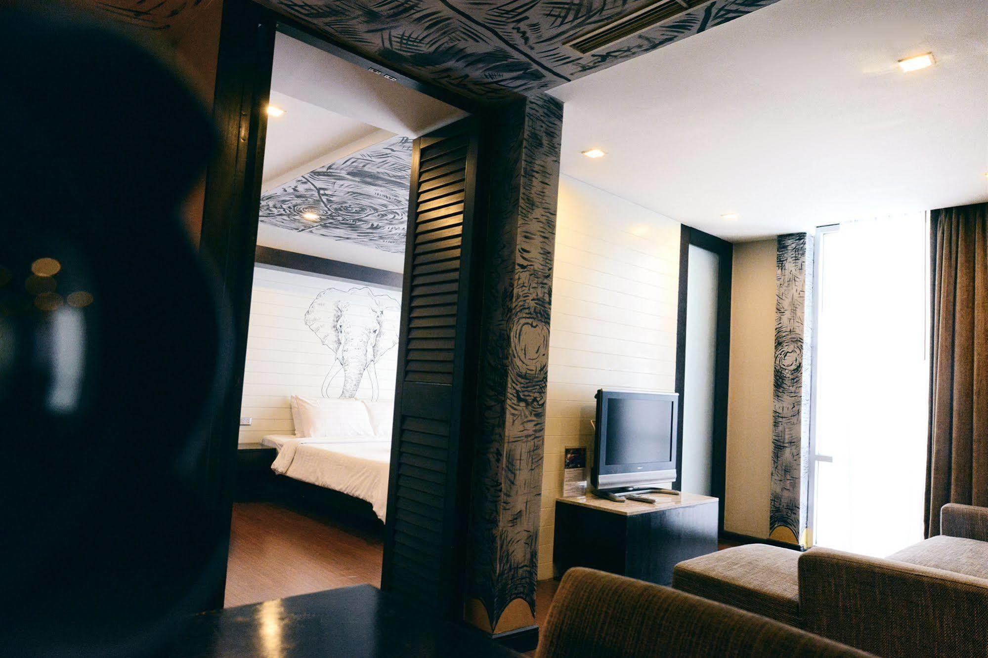 Vacio Suite Bangkok Exterior foto